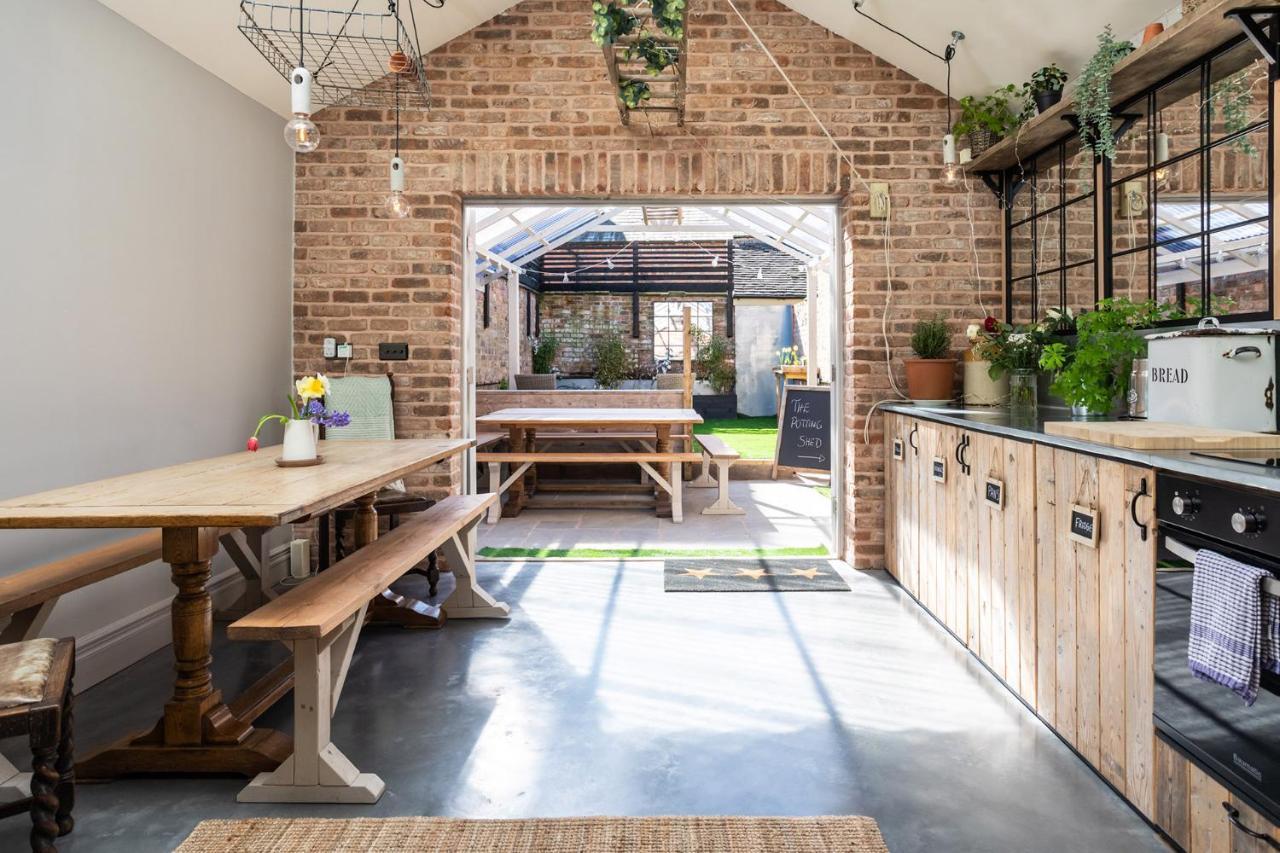 The Walled Garden At Cheshire Boutique Bathhouse Nantwich Exterior foto