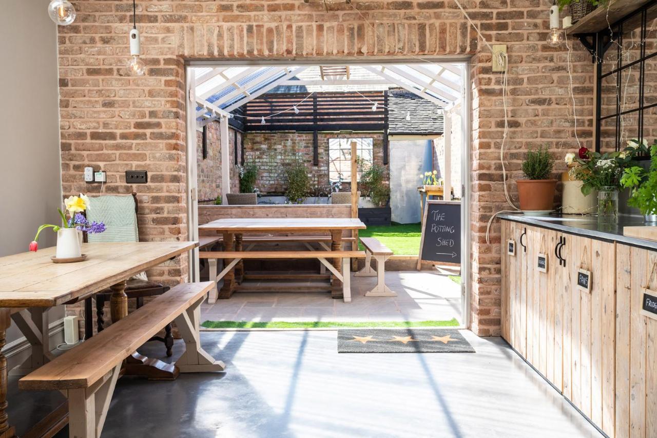 The Walled Garden At Cheshire Boutique Bathhouse Nantwich Exterior foto