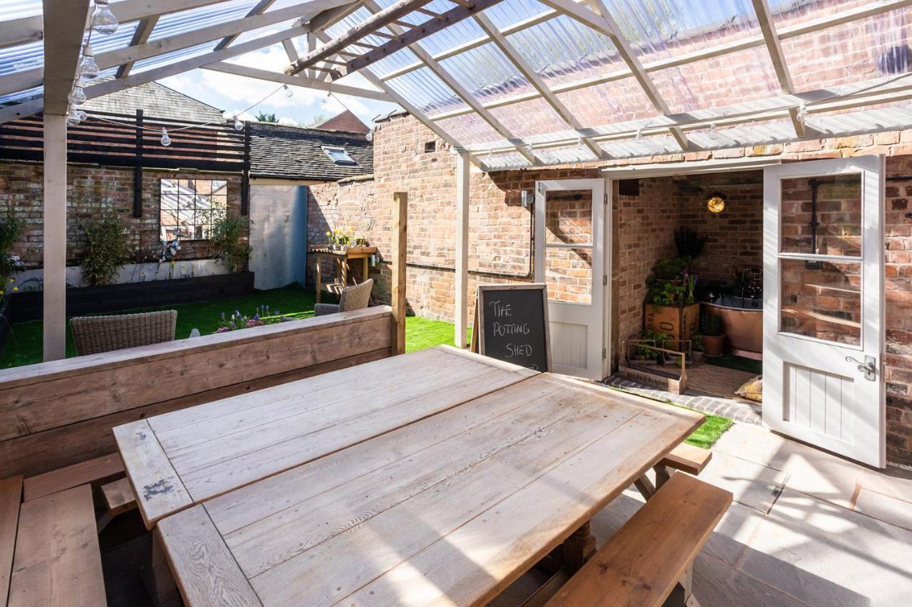 The Walled Garden At Cheshire Boutique Bathhouse Nantwich Exterior foto
